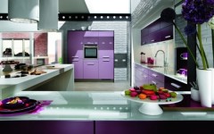 Выбираем фиолетовый цвет для кухни
