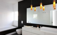 Ванная комната в черно-белом исполнении